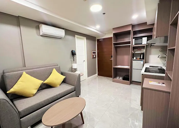 Hayat Sky Towers 3*