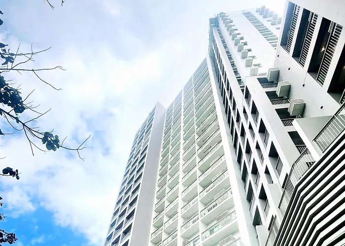 Hayat Sky Towers 3* セブ市