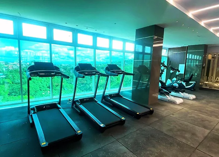 Hayat Sky Towers 3*