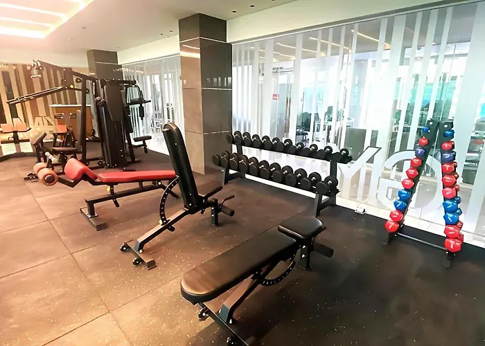 Hayat Sky Towers 3* セブ市