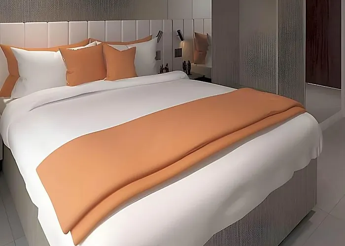 ホテル Hayat Sky Towers 3*