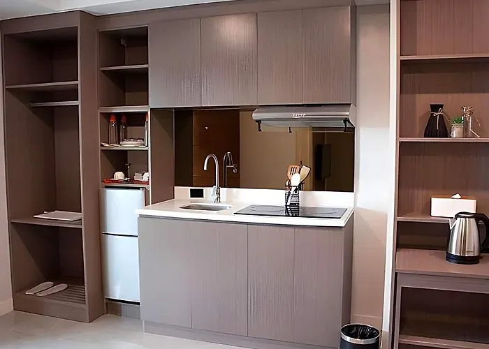 Hayat Sky Towers 3*